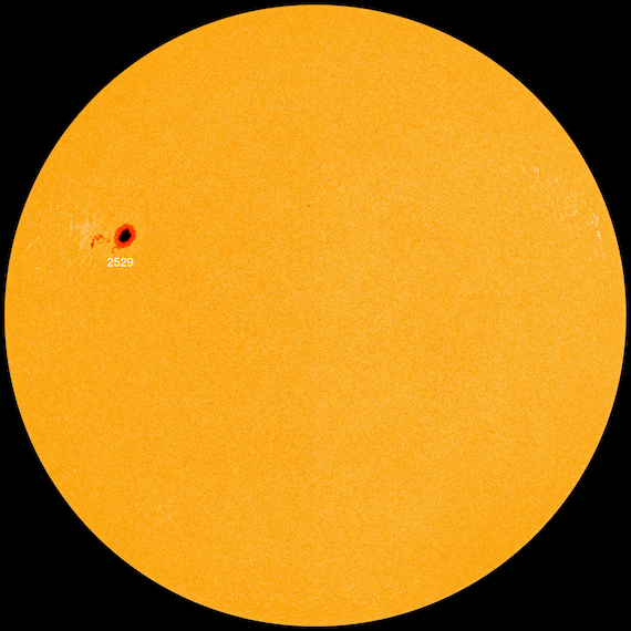earth-sized-sunspot